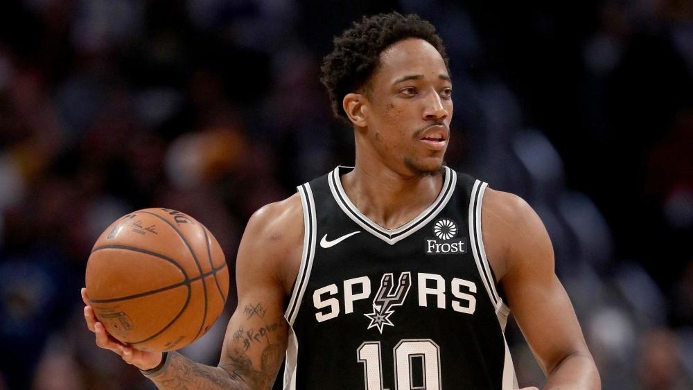  老鹰交易卡佩拉至尼克斯换首轮签  